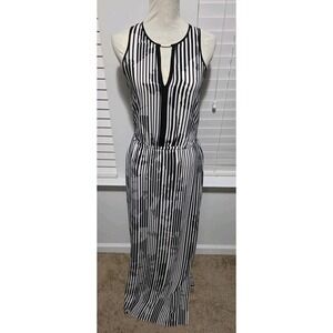 White House Black Market Sleeveless Black and White Striped Dress Size 0‎